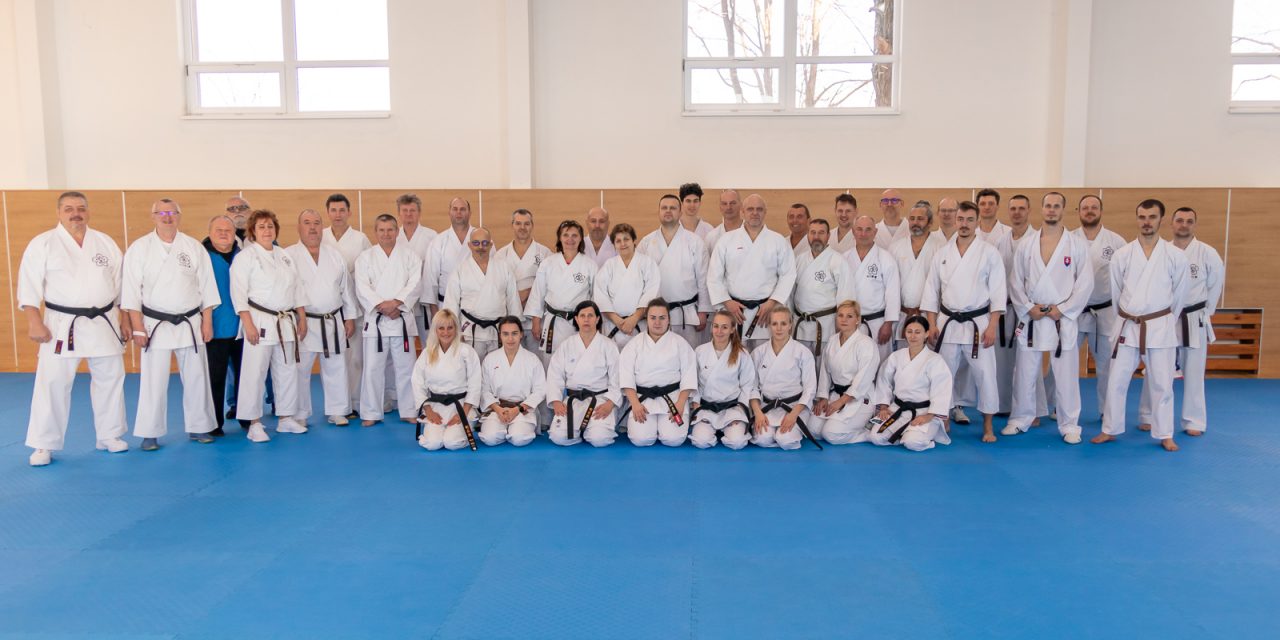 https://karate-slovakia.sk/wp-content/uploads/IMG_3892-4-1280x640.jpg
